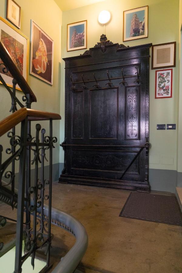 A Casa Di Anna, Elegant Flat In Cremonaアパートメント エクステリア 写真