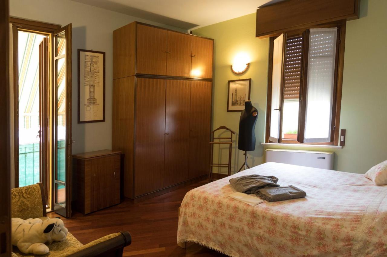 A Casa Di Anna, Elegant Flat In Cremonaアパートメント エクステリア 写真